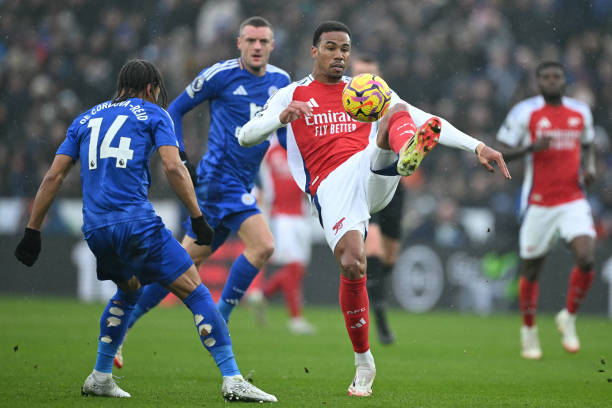 而萨拉戈萨 而萨拉戈萨