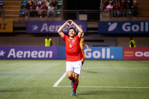 仅为其赢得 仅为其赢得