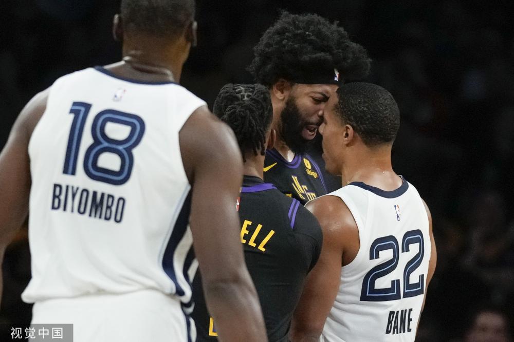 对他而言 对他而言