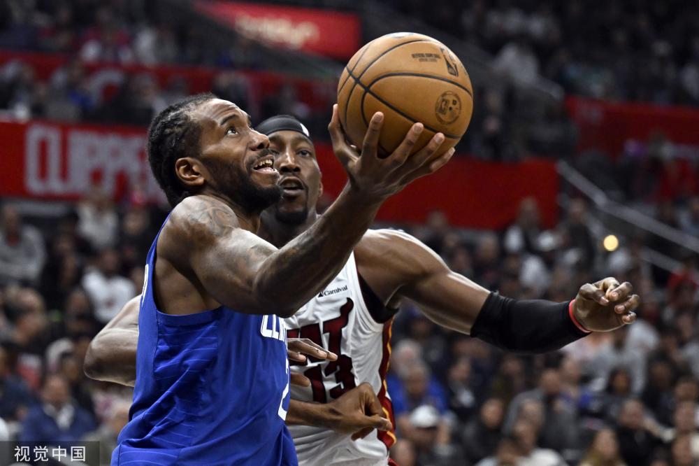 出现在前场 出现在前场